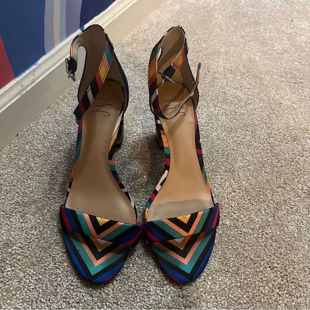 INC Size 8.5 multi color shoes.